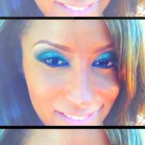 Meet your Posher, Ella